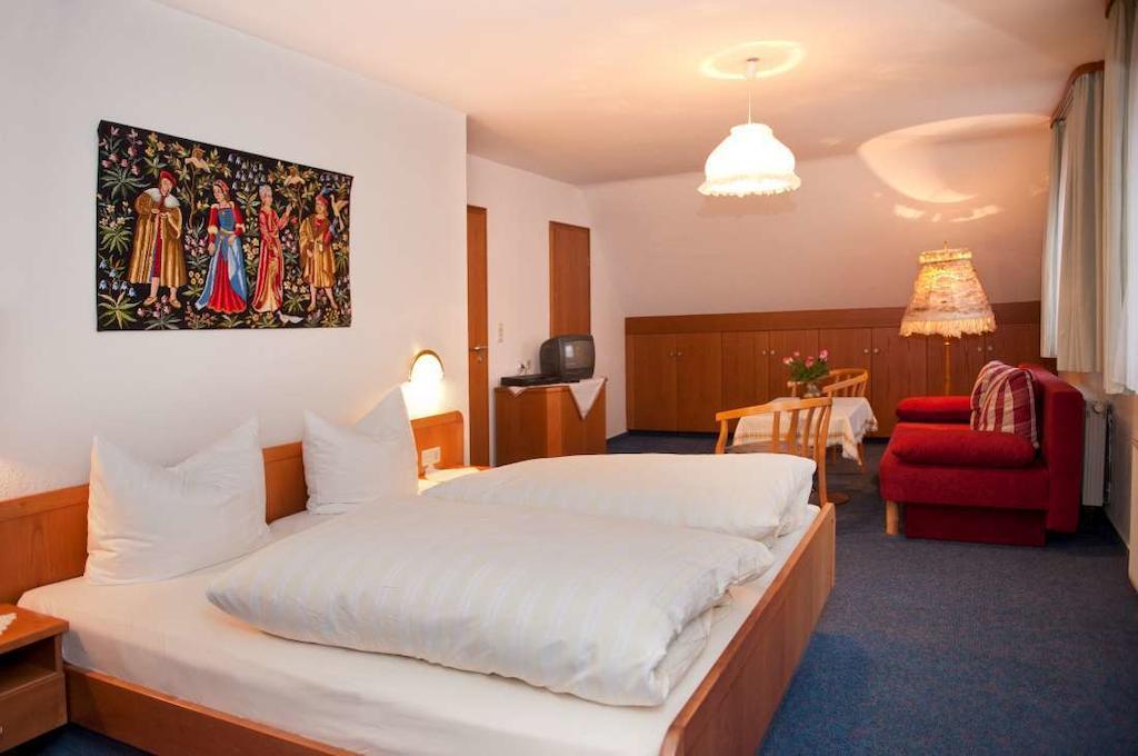 Landgasthof-Pension Ochsen Otel Forbach Oda fotoğraf